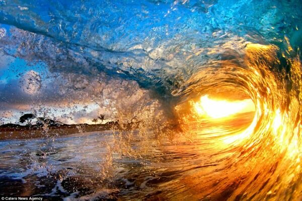 waves photographed
